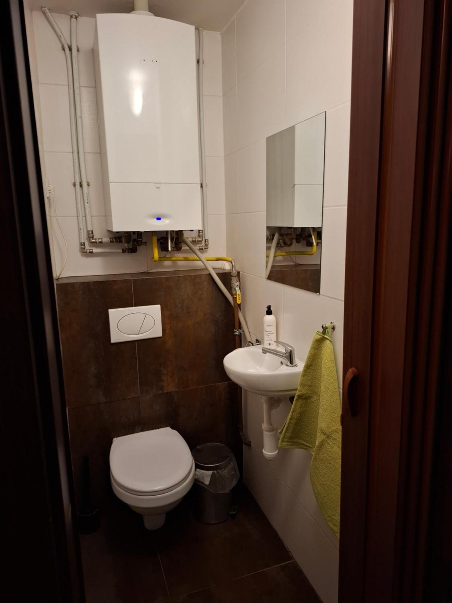Apartment Maximilian Братислава Экстерьер фото
